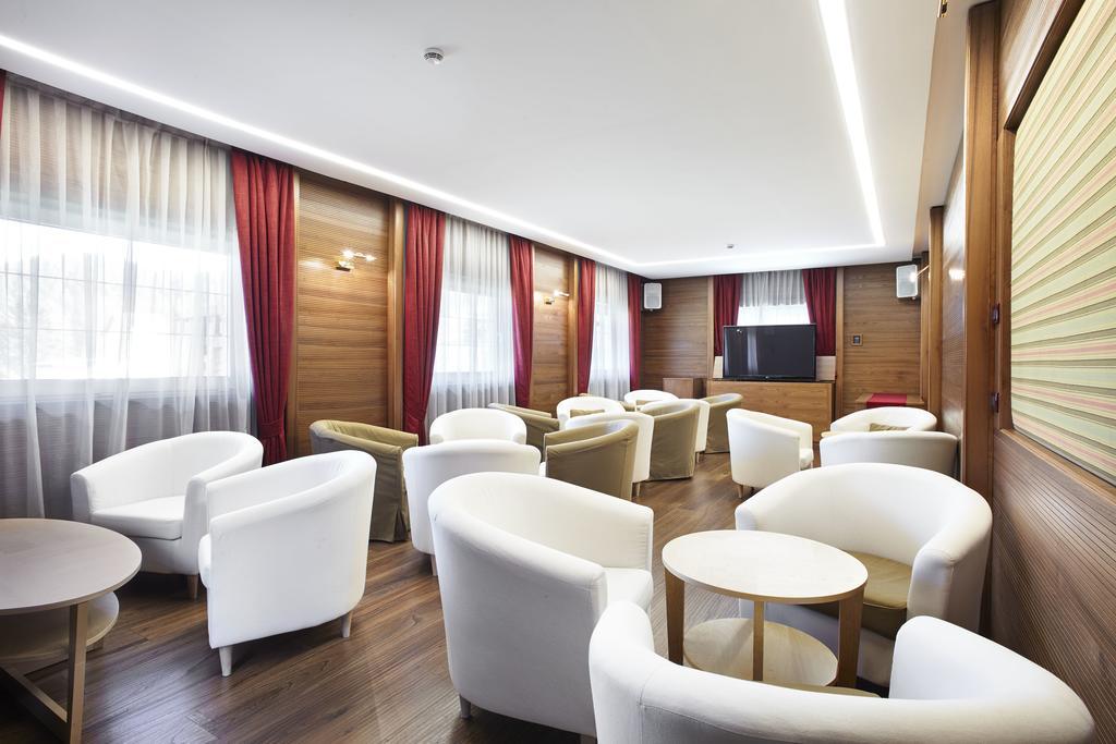 Hotel Haus Michaela Сапада Екстериор снимка