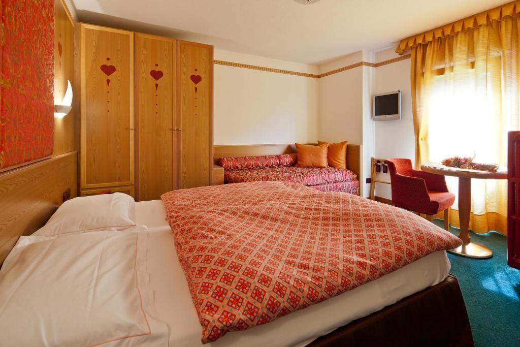 Hotel Haus Michaela Сапада Стая снимка