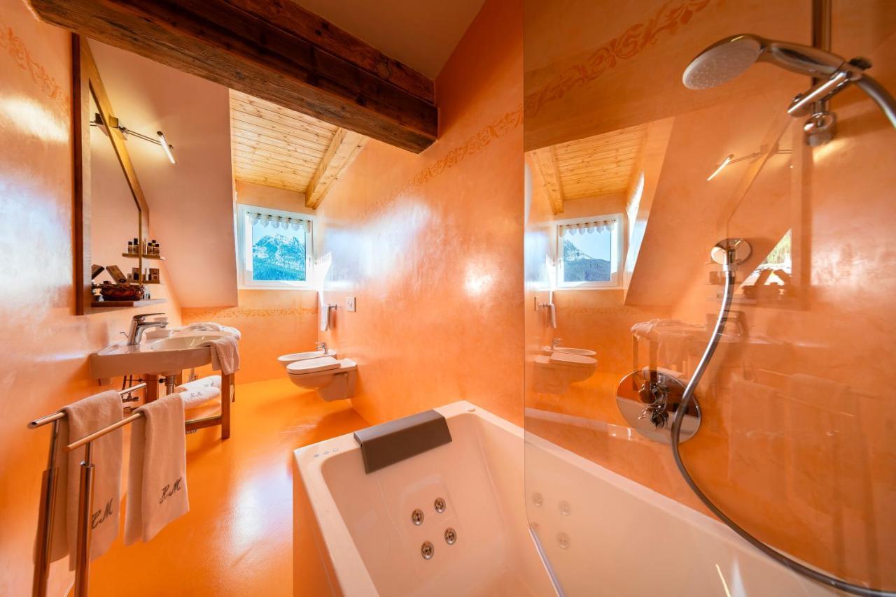 Hotel Haus Michaela Сапада Екстериор снимка